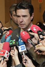 El Ministro Soria cree que la fotovoltaica y la eólica han alcanzado el precio de Pool.